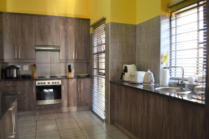 3 Bedroom Property for Sale in Ruimsig Country Estate Gauteng