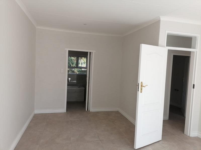 To Let 3 Bedroom Property for Rent in Ashlea Gardens Gauteng