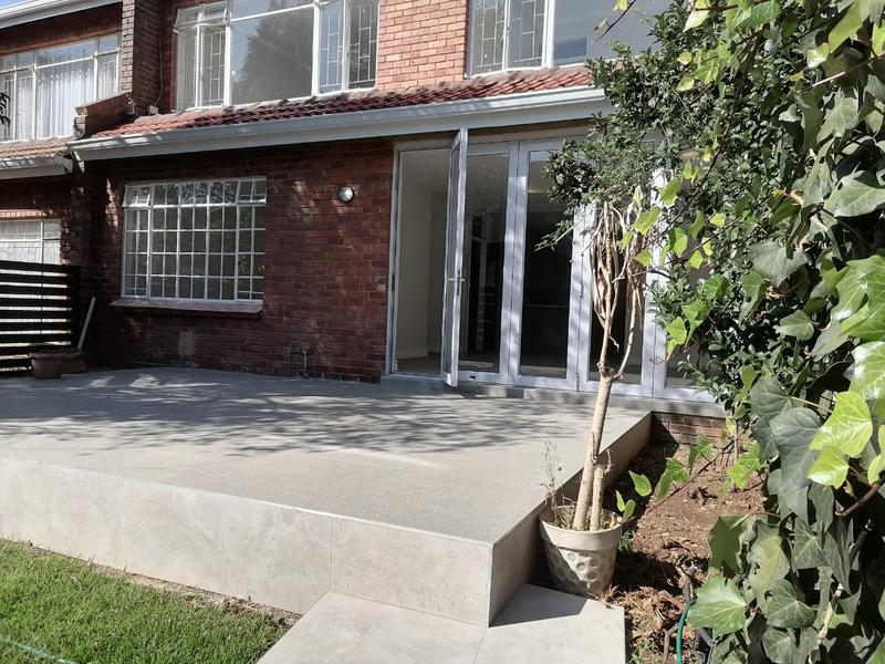 To Let 3 Bedroom Property for Rent in Ashlea Gardens Gauteng