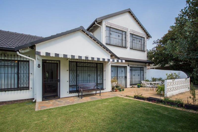 4 Bedroom Property for Sale in Brackenhurst Gauteng