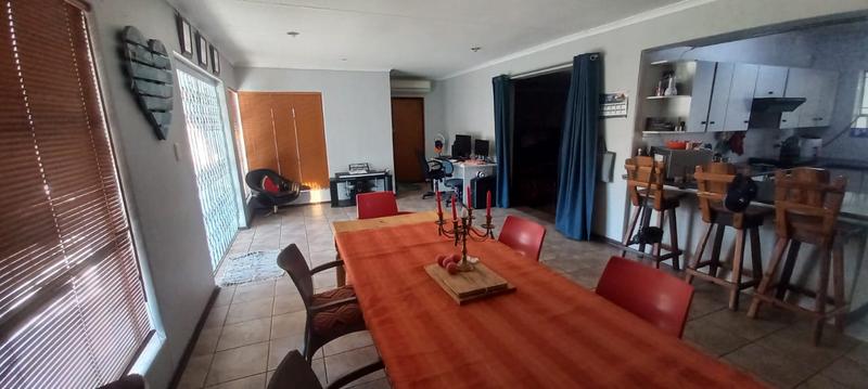 3 Bedroom Property for Sale in Esther Park Gauteng