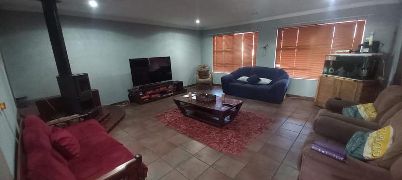 3 Bedroom Property for Sale in Esther Park Gauteng