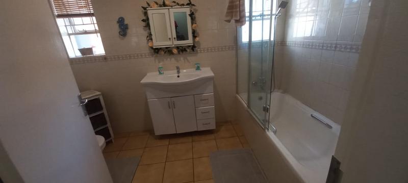 3 Bedroom Property for Sale in Esther Park Gauteng