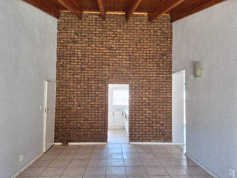 2 Bedroom Property for Sale in Strubenvale Gauteng