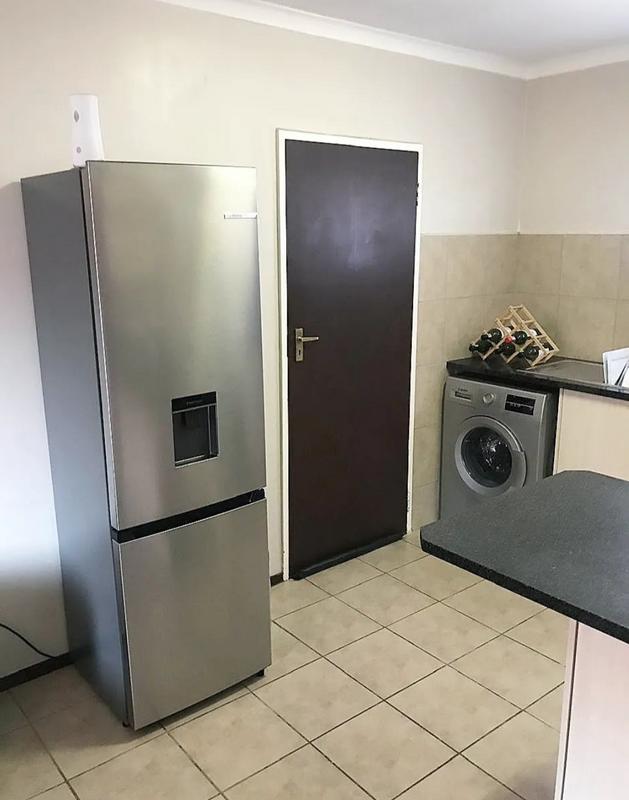 2 Bedroom Property for Sale in Noordwyk Gauteng