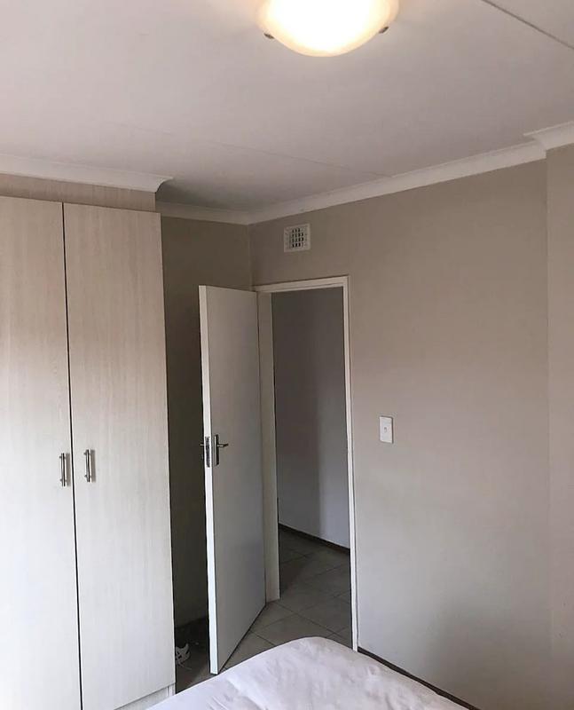 2 Bedroom Property for Sale in Noordwyk Gauteng