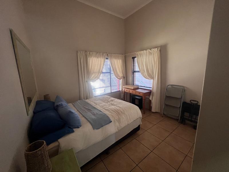 4 Bedroom Property for Sale in Florauna Gauteng