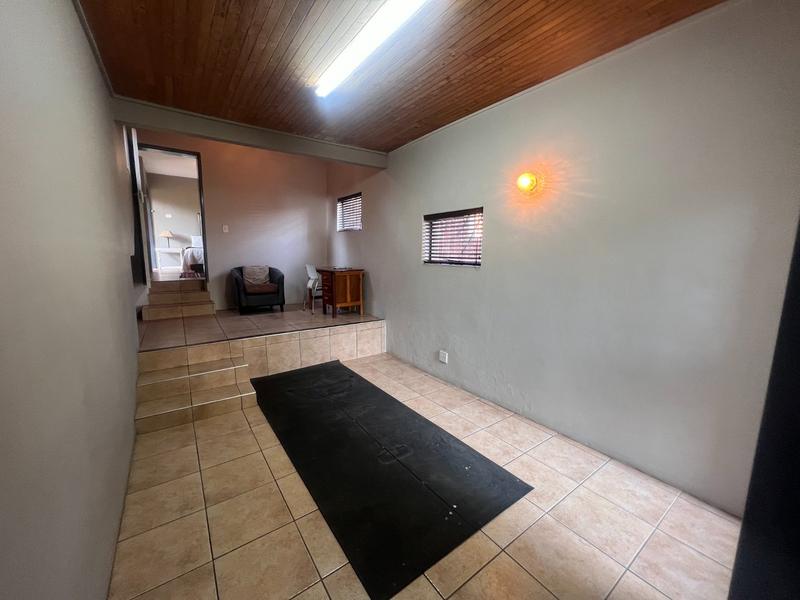 4 Bedroom Property for Sale in Florauna Gauteng