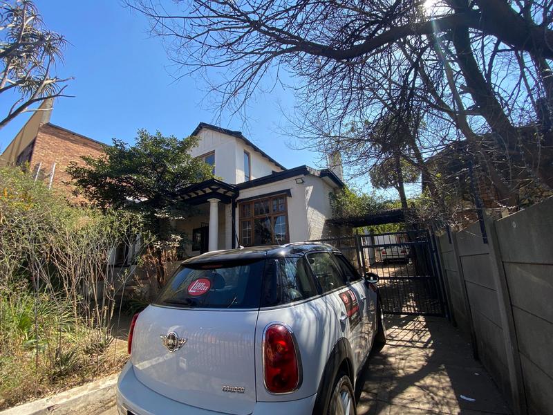 3 Bedroom Property for Sale in Bellevue East Gauteng