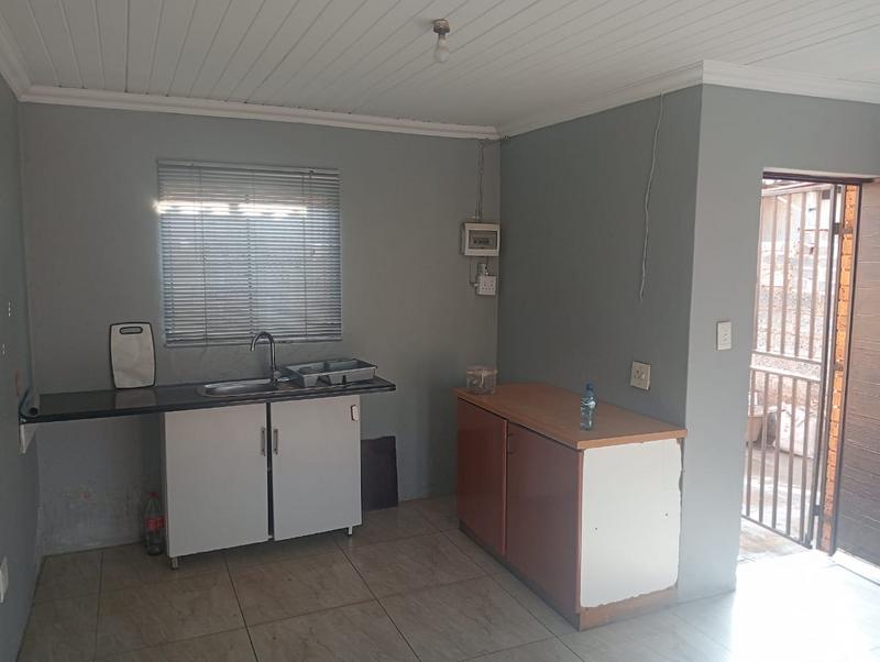 4 Bedroom Property for Sale in Tembisa Gauteng