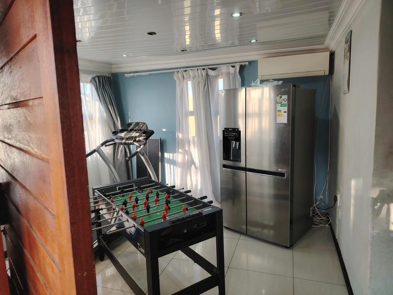 4 Bedroom Property for Sale in Lenasia Gauteng