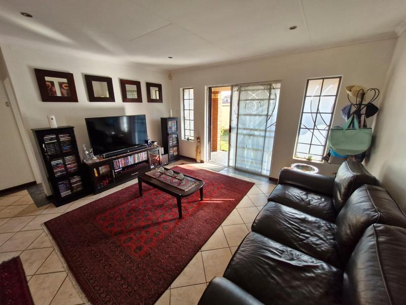 3 Bedroom Property for Sale in Monavoni Gauteng