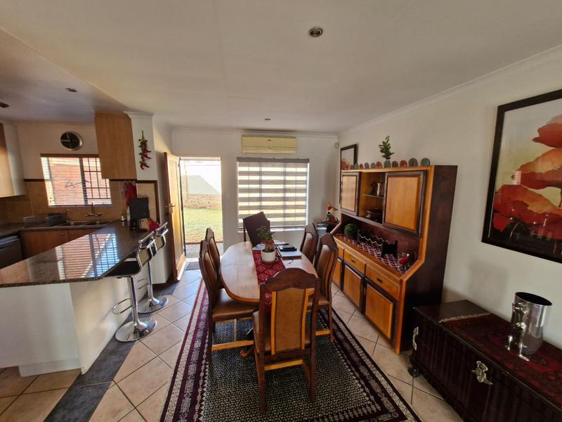 3 Bedroom Property for Sale in Monavoni Gauteng