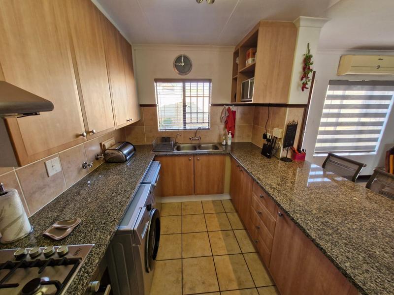 3 Bedroom Property for Sale in Monavoni Gauteng