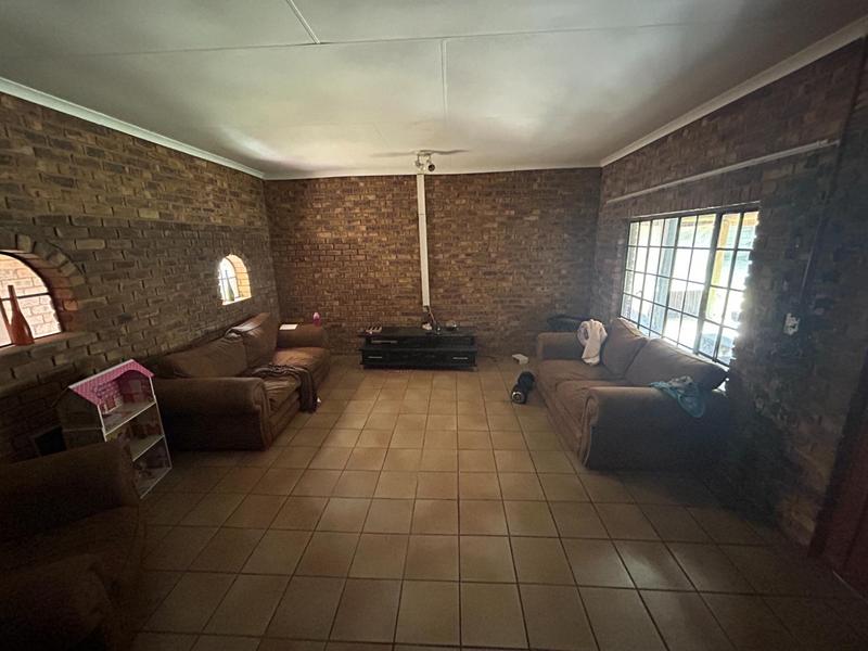 4 Bedroom Property for Sale in The Reeds Gauteng