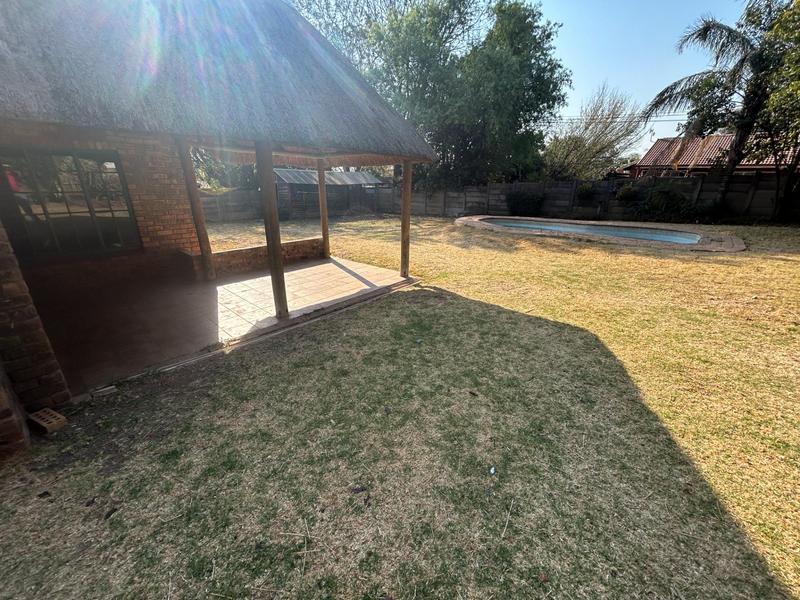 4 Bedroom Property for Sale in The Reeds Gauteng