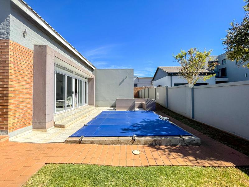 3 Bedroom Property for Sale in Midstream Ridge Gauteng