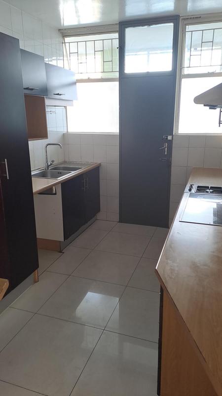 To Let 2 Bedroom Property for Rent in Killarney Gauteng