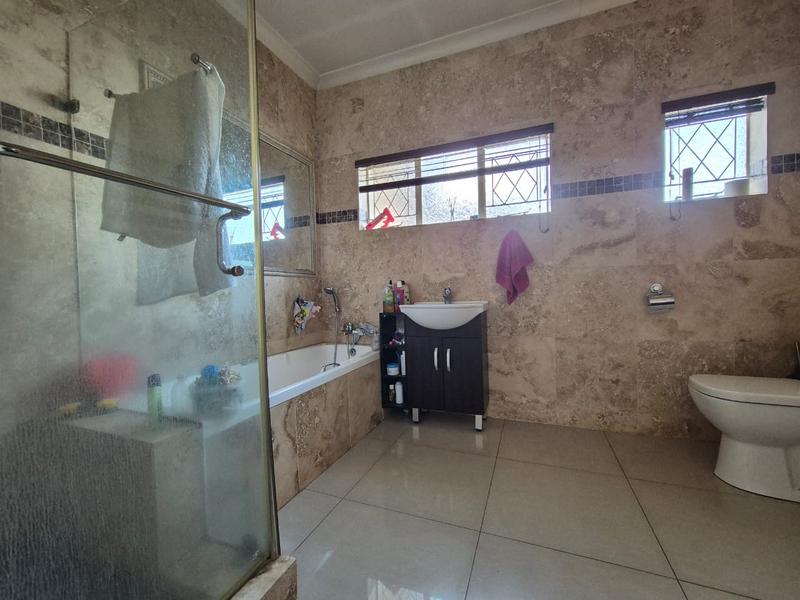 To Let 4 Bedroom Property for Rent in Lyttelton Gauteng