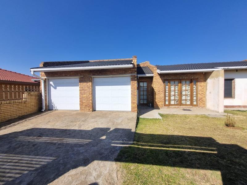 3 Bedroom Property for Sale in Mackenzie Park Gauteng