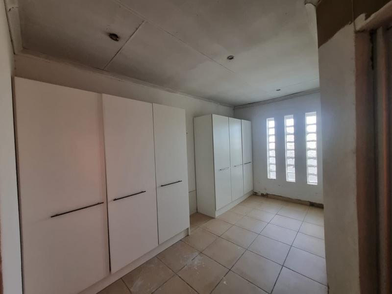 3 Bedroom Property for Sale in Mackenzie Park Gauteng