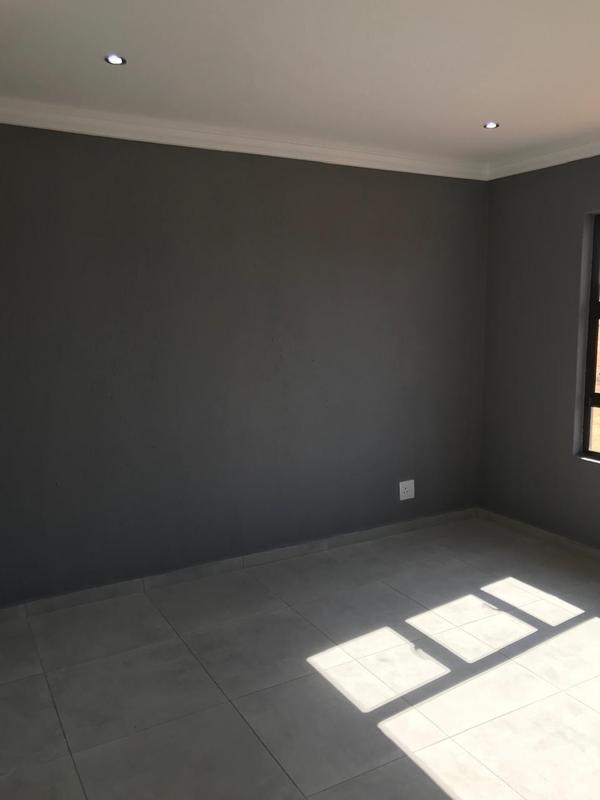 3 Bedroom Property for Sale in Sharon Park Gauteng