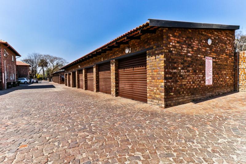 To Let 3 Bedroom Property for Rent in Strubenvale Gauteng