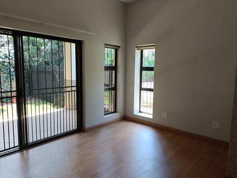 To Let 1 Bedroom Property for Rent in Beverley Gauteng