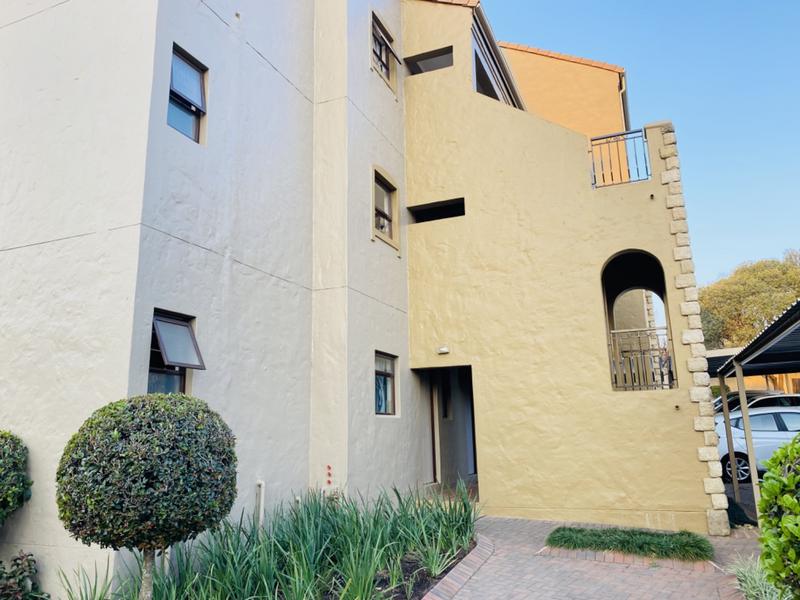 To Let 1 Bedroom Property for Rent in Lonehill Gauteng