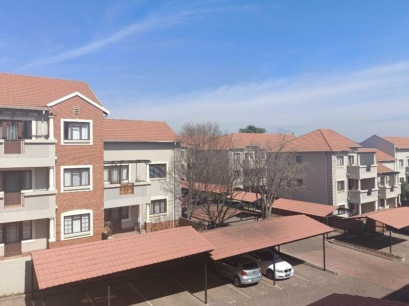 1 Bedroom Property for Sale in Paulshof Gauteng