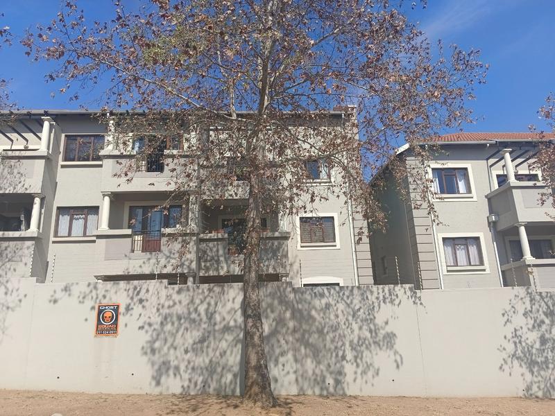 1 Bedroom Property for Sale in Paulshof Gauteng