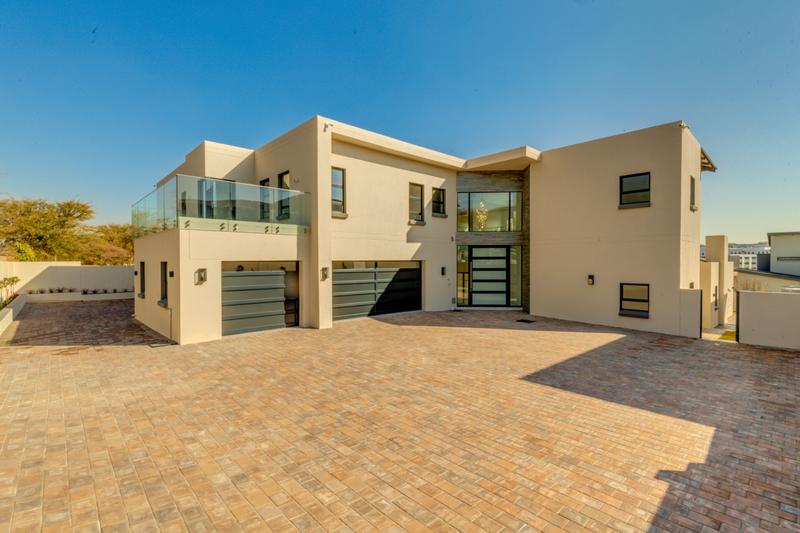 To Let 5 Bedroom Property for Rent in Waterfall Country Estate Gauteng