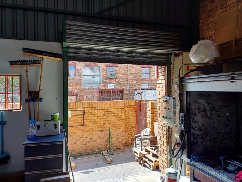 To Let commercial Property for Rent in Hennopspark Gauteng