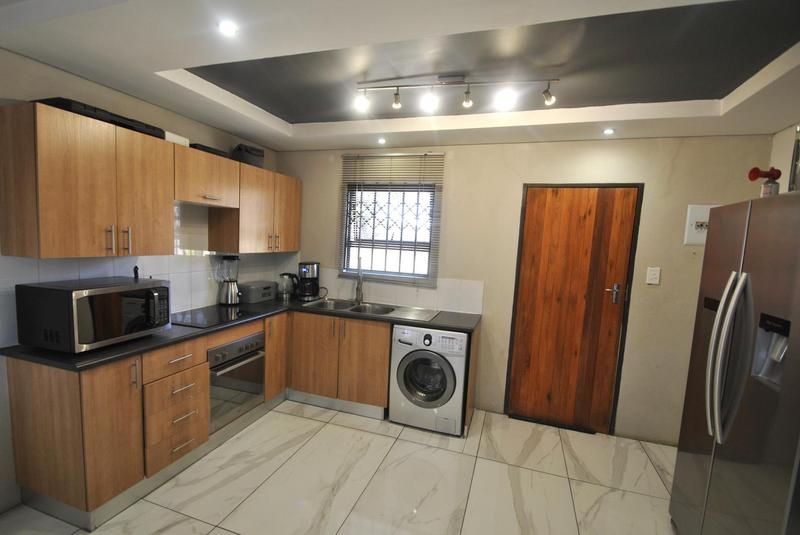 4 Bedroom Property for Sale in Klippoortjie Gauteng