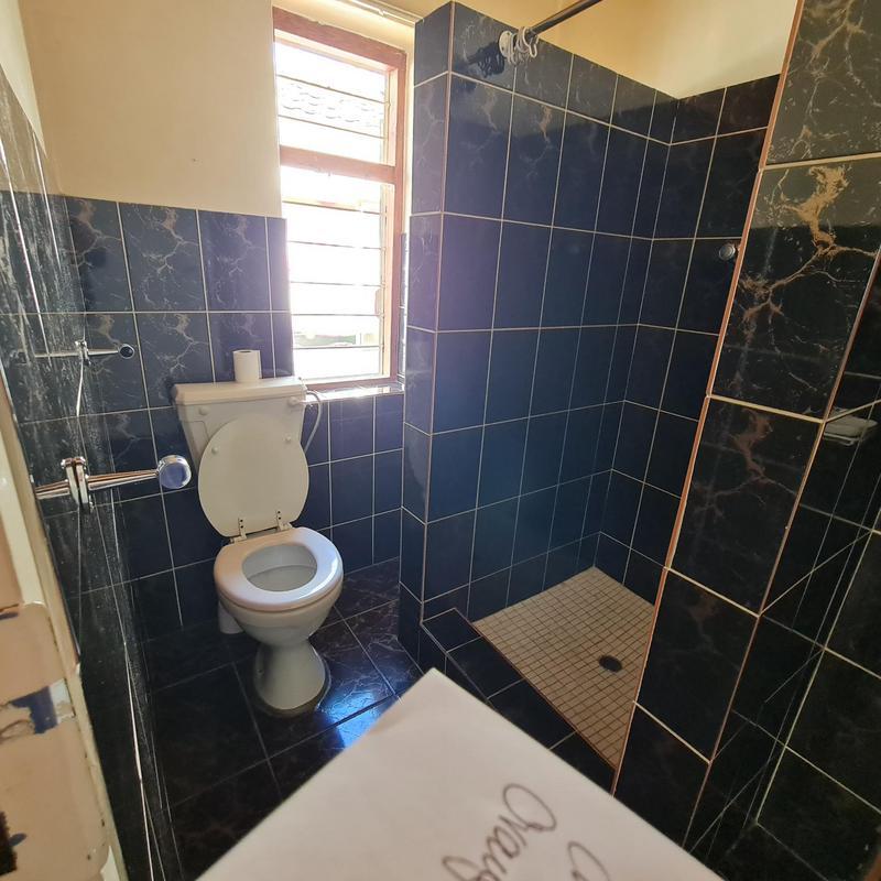 5 Bedroom Property for Sale in Orange Grove Gauteng