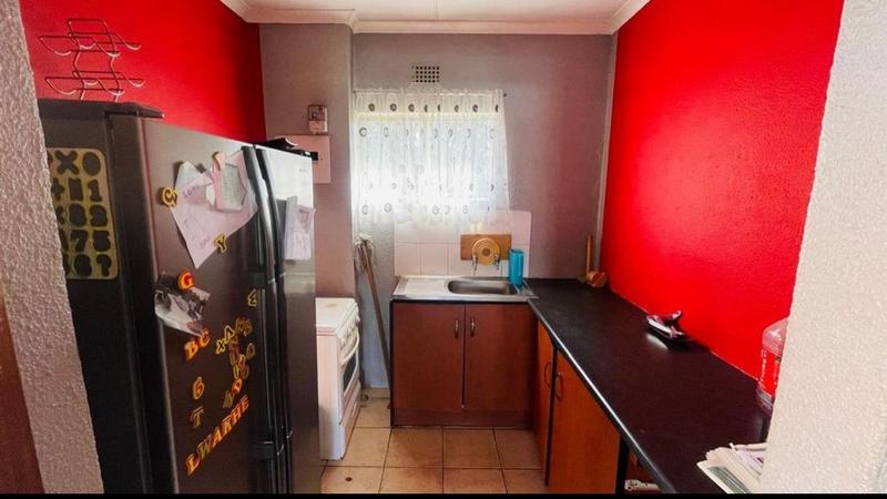 2 Bedroom Property for Sale in Ormonde Gauteng