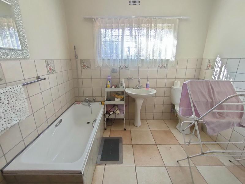 4 Bedroom Property for Sale in Pretoria North Gauteng