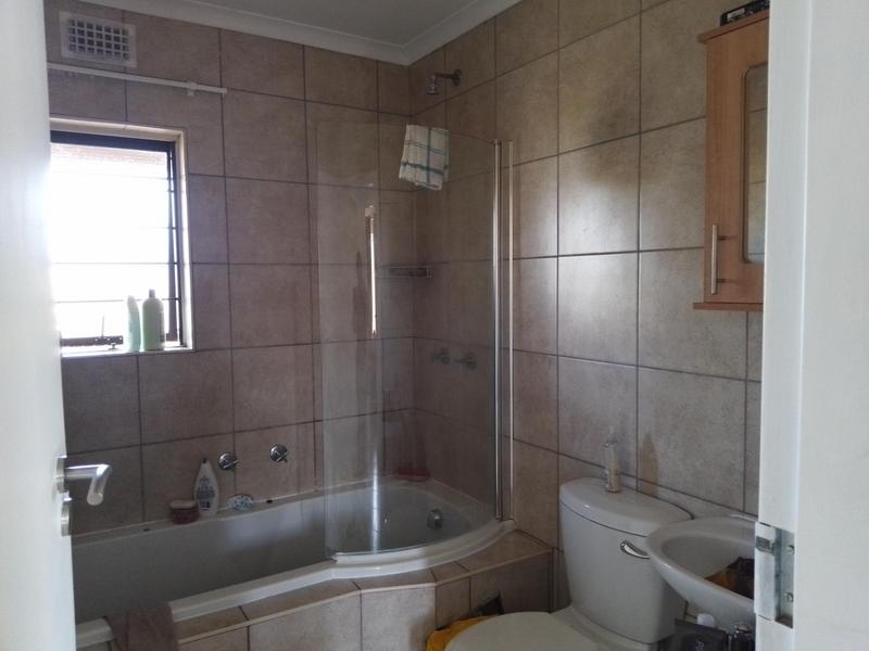 2 Bedroom Property for Sale in Olympus Gauteng