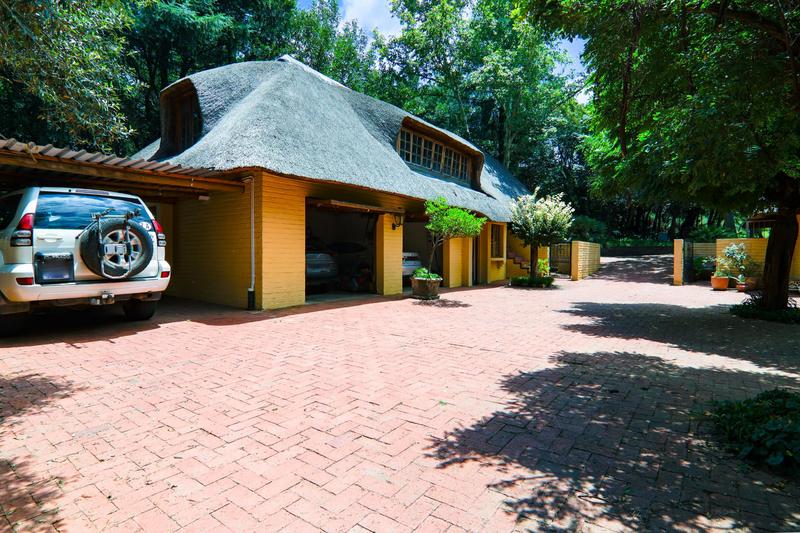 4 Bedroom Property for Sale in Chartwell Gauteng