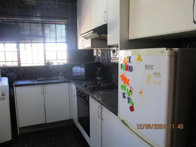 4 Bedroom Property for Sale in Eldorado Park Gauteng