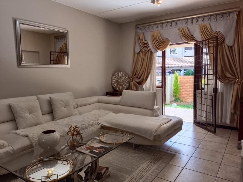 2 Bedroom Property for Sale in Paulshof Gauteng