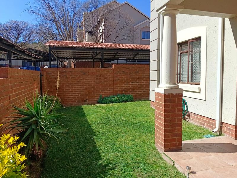 2 Bedroom Property for Sale in Paulshof Gauteng