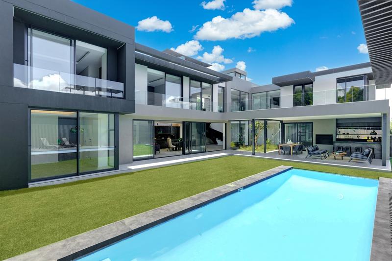 5 Bedroom Property for Sale in Bryanston Gauteng