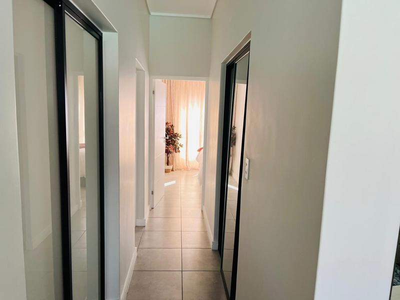 To Let 3 Bedroom Property for Rent in Waterfall Gauteng