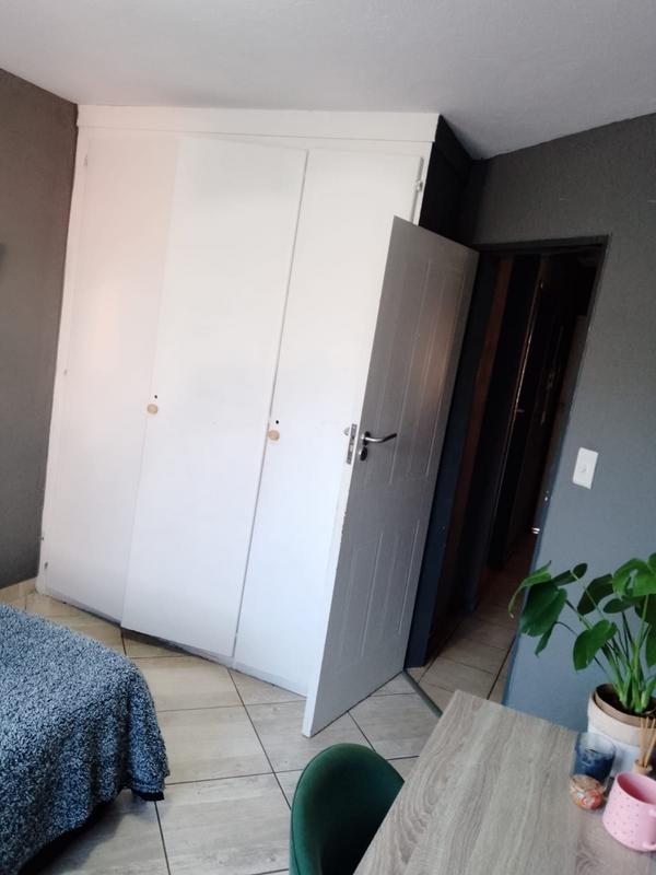 3 Bedroom Property for Sale in Eldoraigne Gauteng