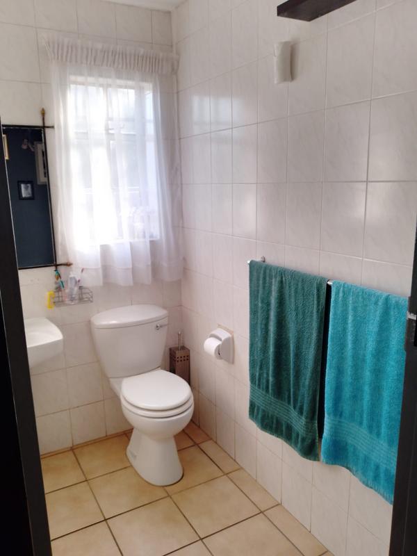 3 Bedroom Property for Sale in Eldoraigne Gauteng