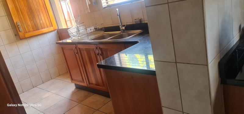 5 Bedroom Property for Sale in Vanderbijlpark SE 4 Gauteng