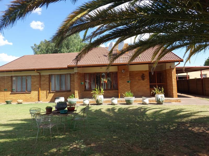 3 Bedroom Property for Sale in Vanderbijlpark SE 6 Gauteng