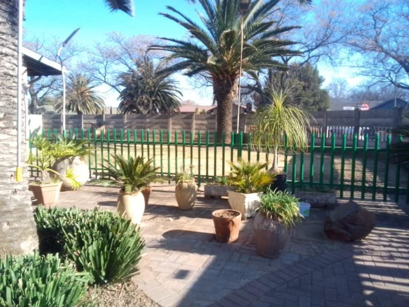 4 Bedroom Property for Sale in Vanderbijlpark SW 5 Gauteng