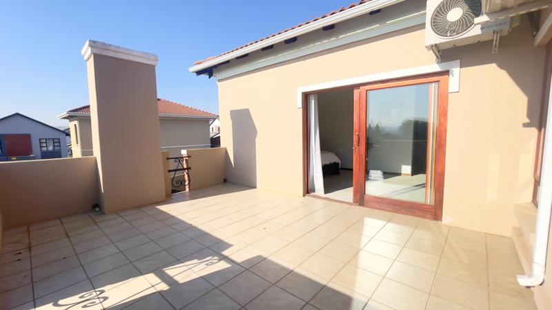 4 Bedroom Property for Sale in Broadacres Gauteng